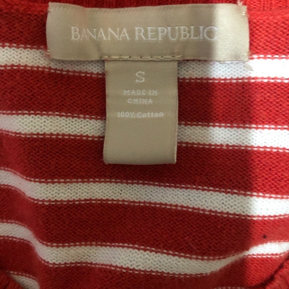 Banana Republic red and white pullover - Picture 4 of 4